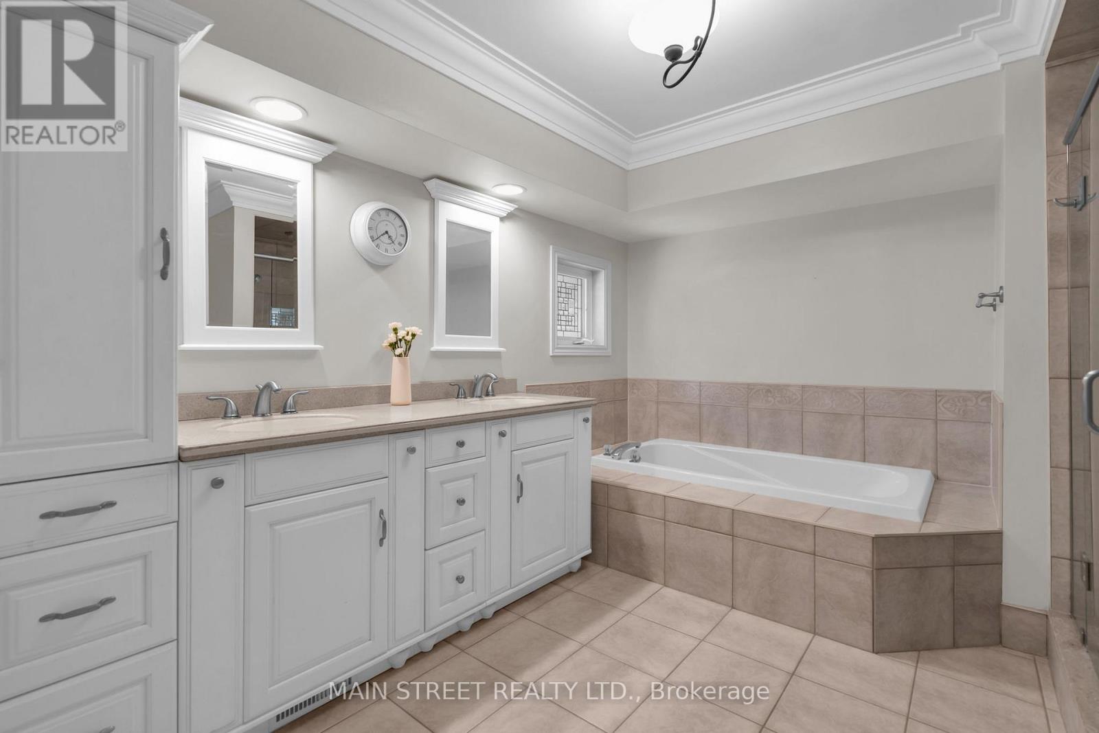13 GEORGINA DRIVE S - 14