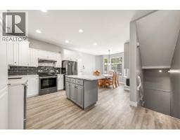 1 11495 Cottonwood Drive, Maple Ridge, BC V2X6C8 Photo 6