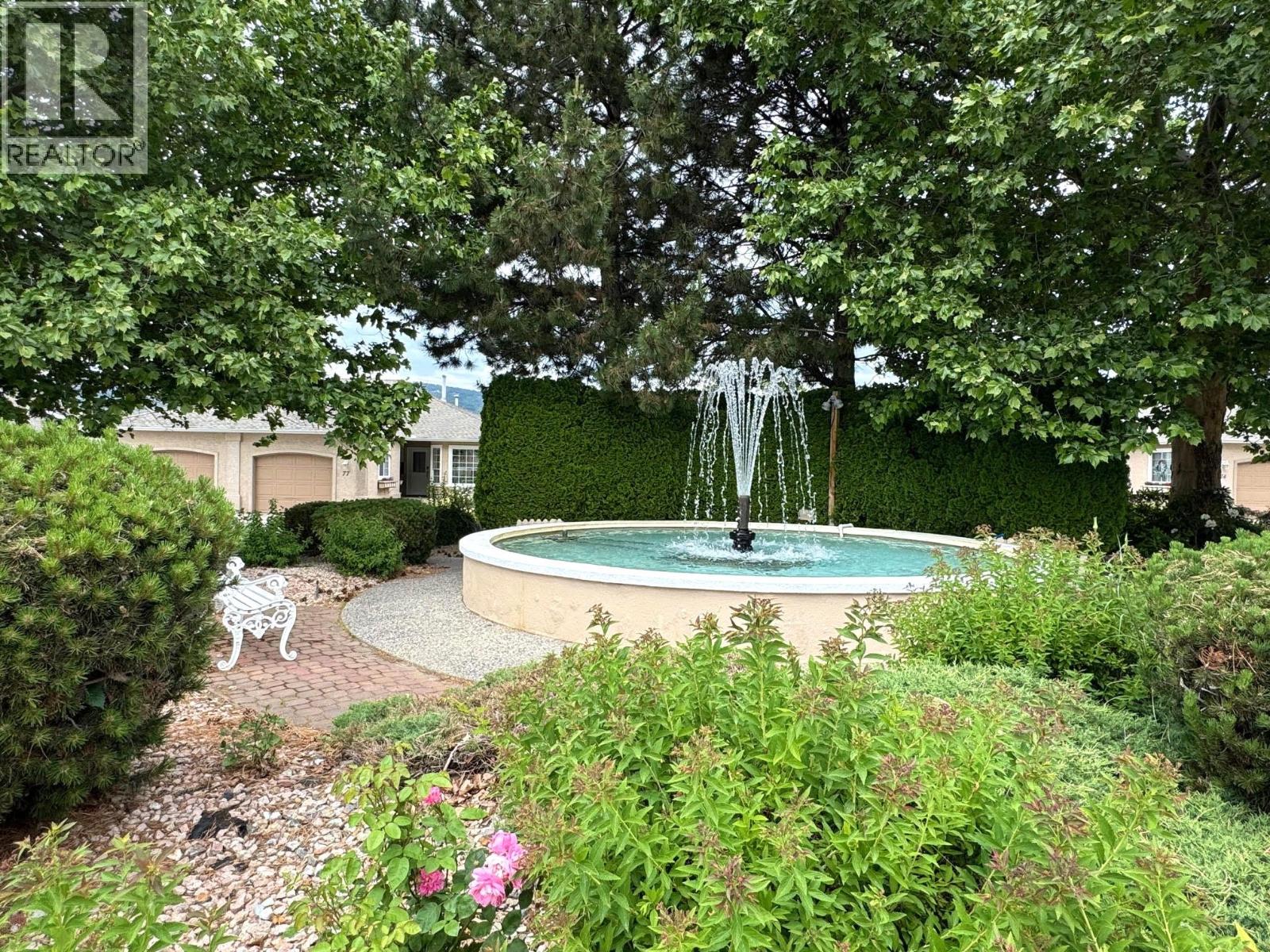 17 2250 Louie Drive, West Kelowna