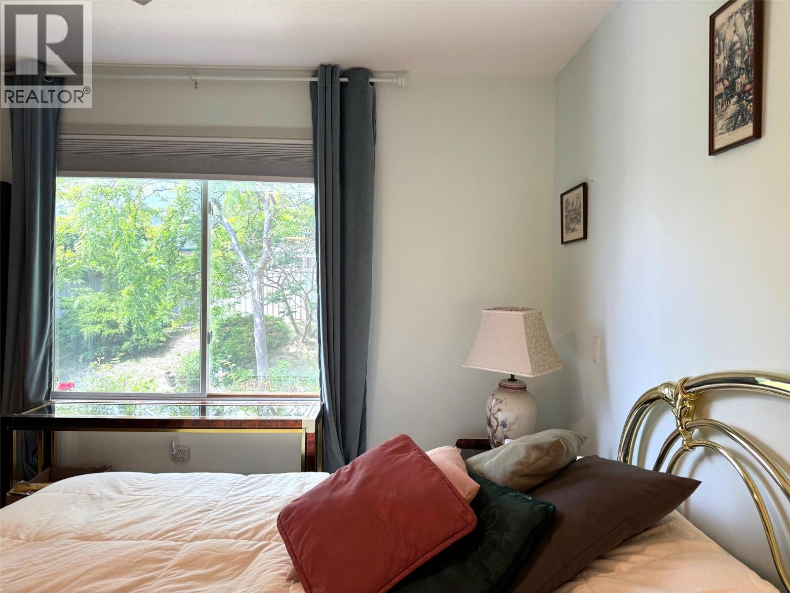 17 2250 Louie Drive, West Kelowna