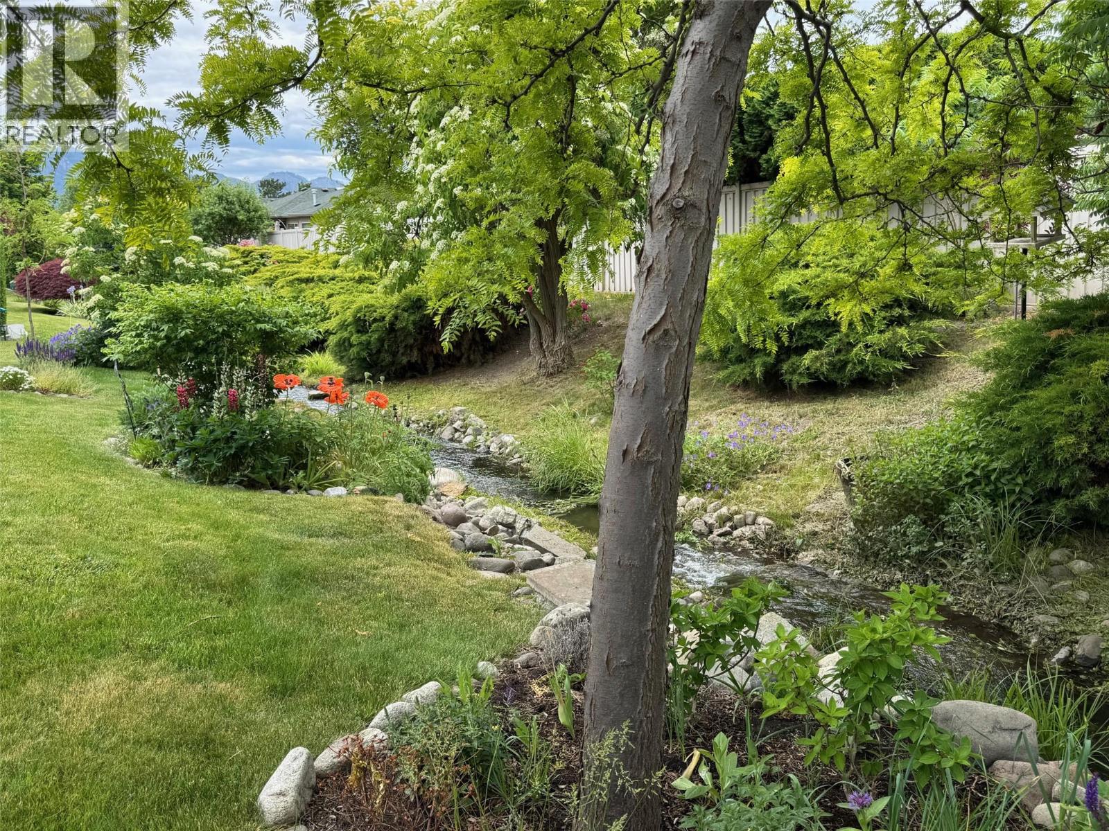 17 2250 Louie Drive, West Kelowna