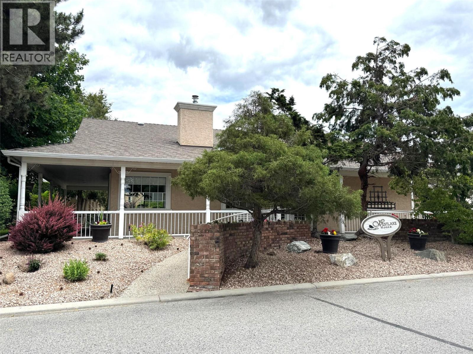 17 2250 Louie Drive, West Kelowna