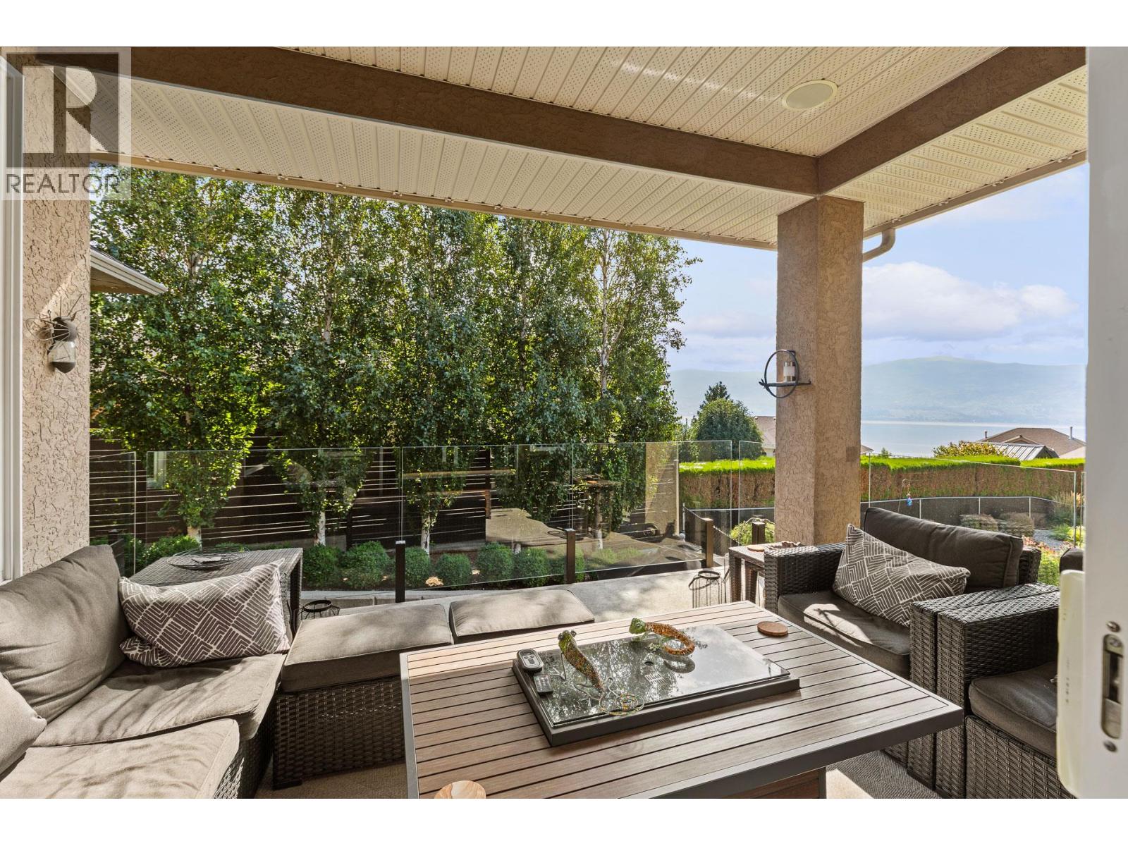 1635 Gregory Road, West Kelowna