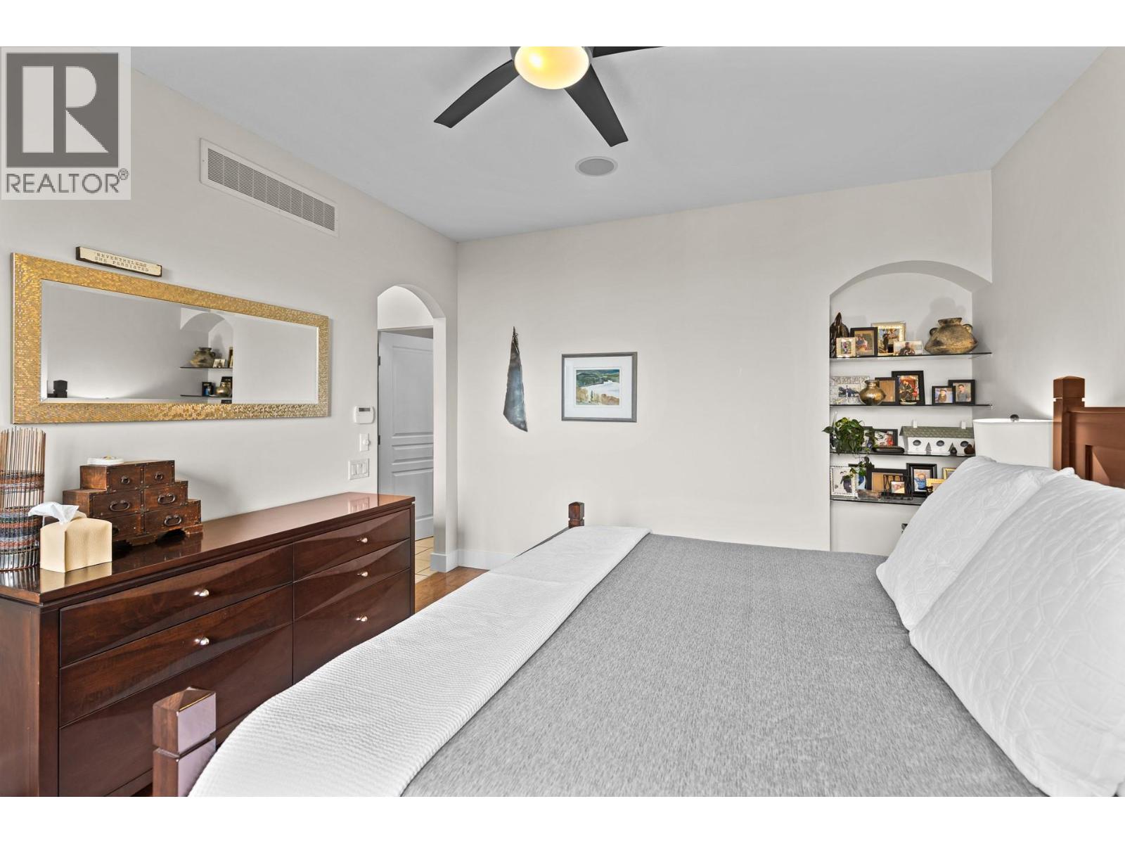 1635 Gregory Road, West Kelowna