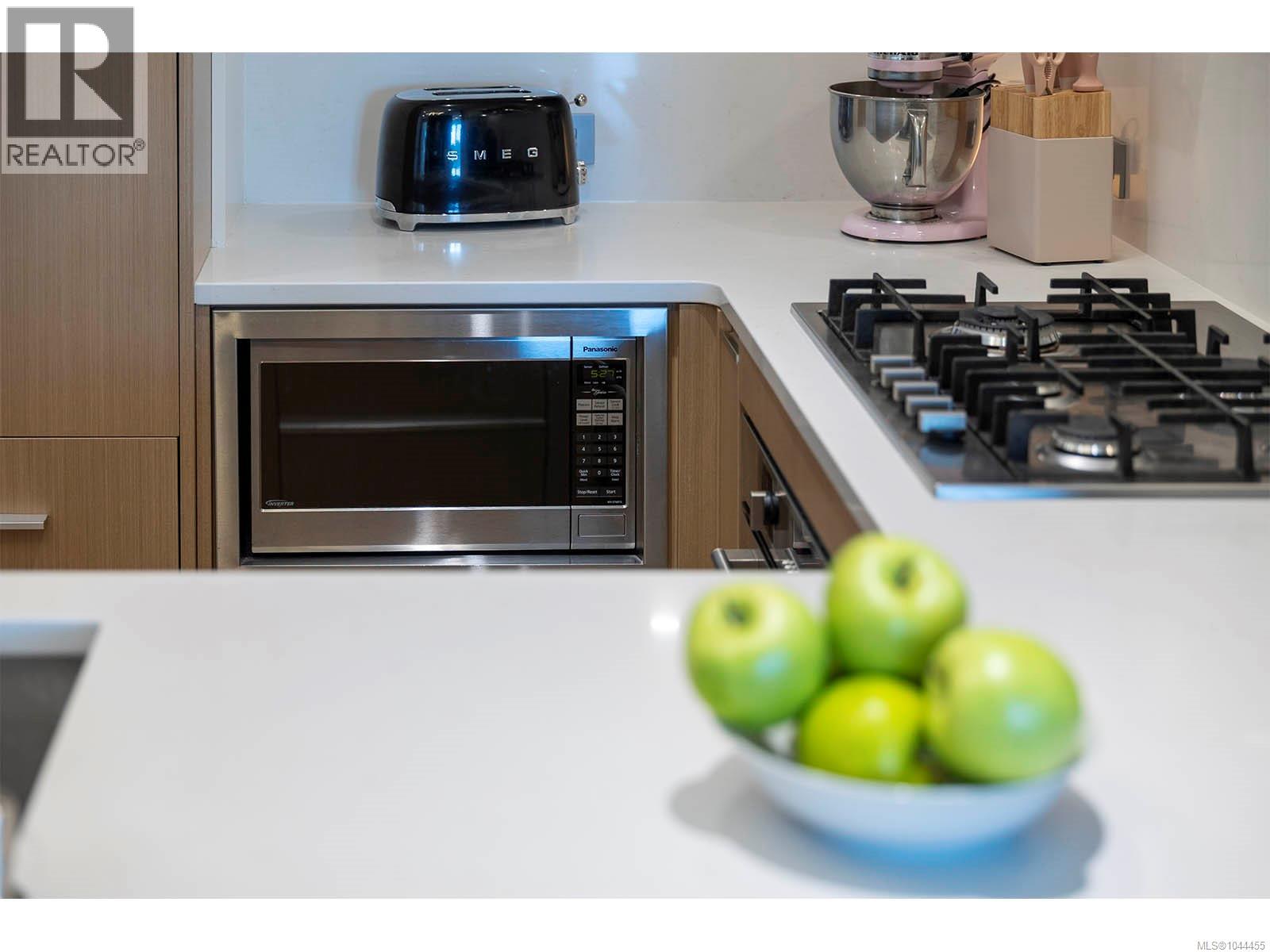 502 1033 Cook Street, Victoria