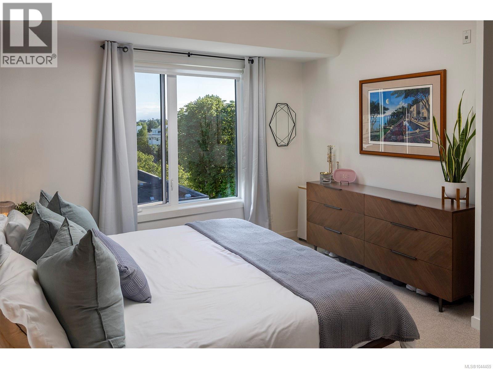 502 1033 Cook Street, Victoria