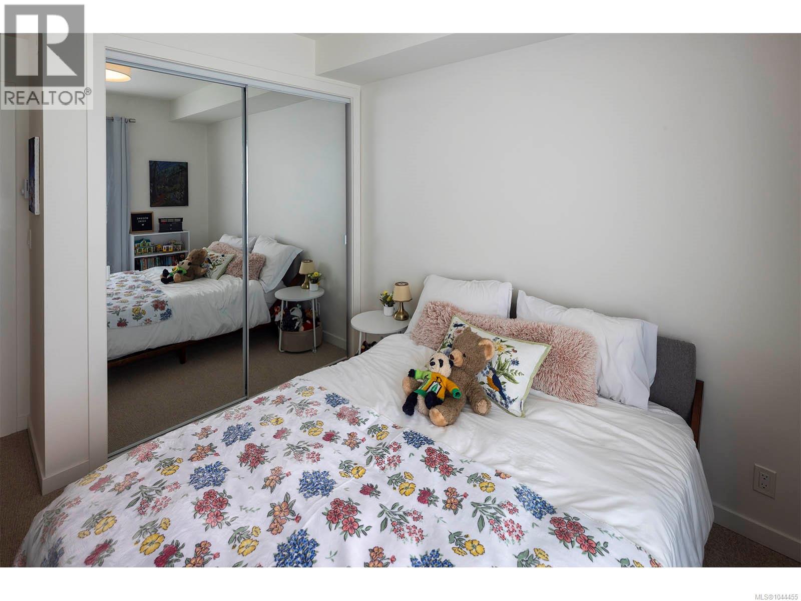 502 1033 Cook Street, Victoria