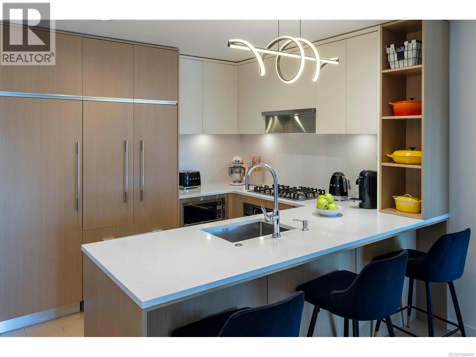 502 1033 Cook Street, Victoria
