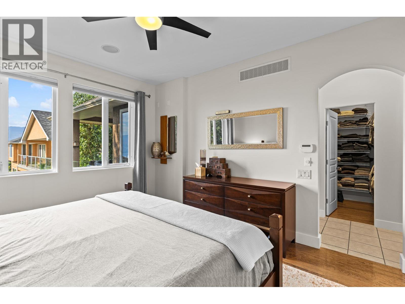 1635 Gregory Road, West Kelowna