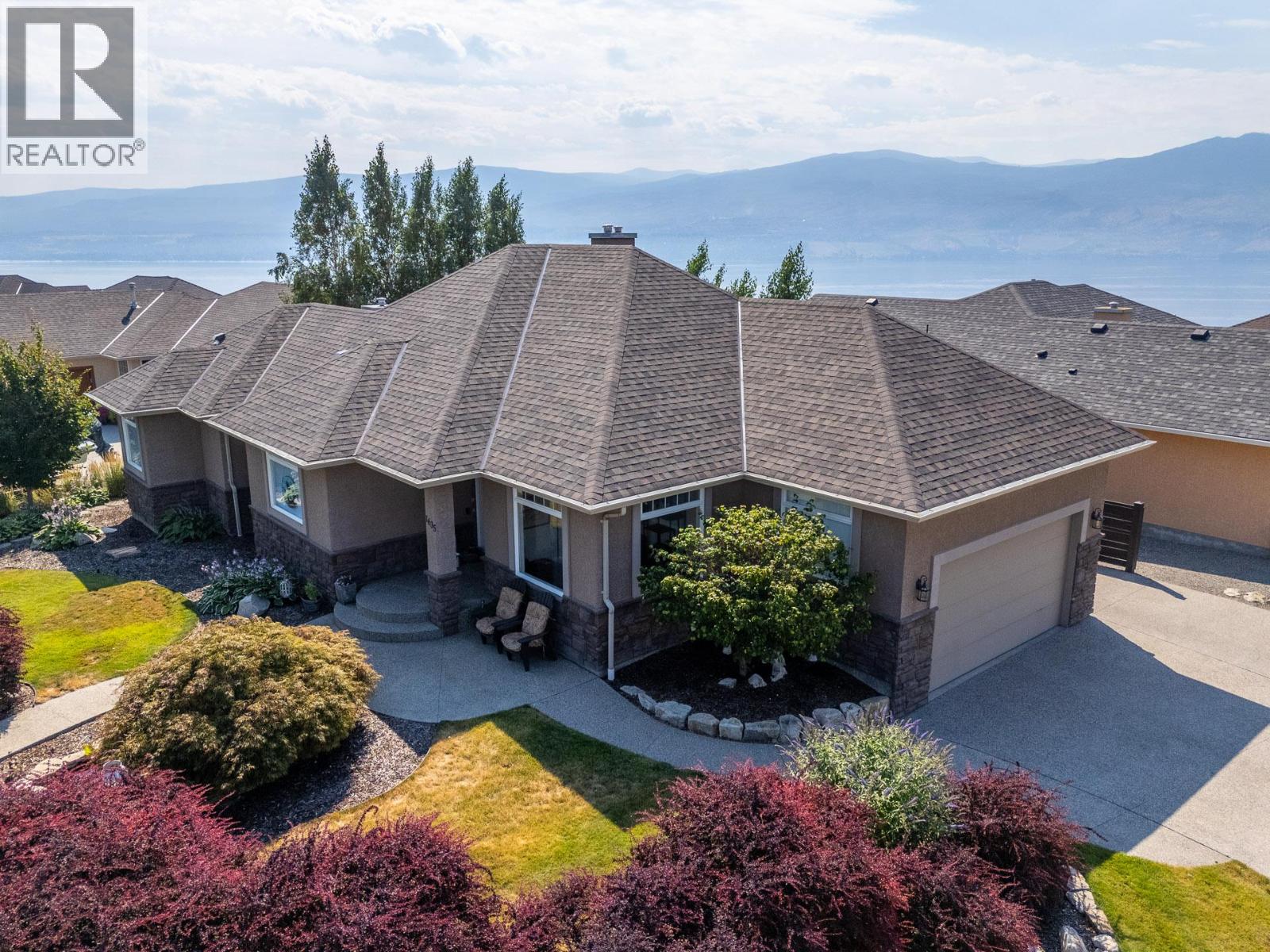 1635 Gregory Road, West Kelowna