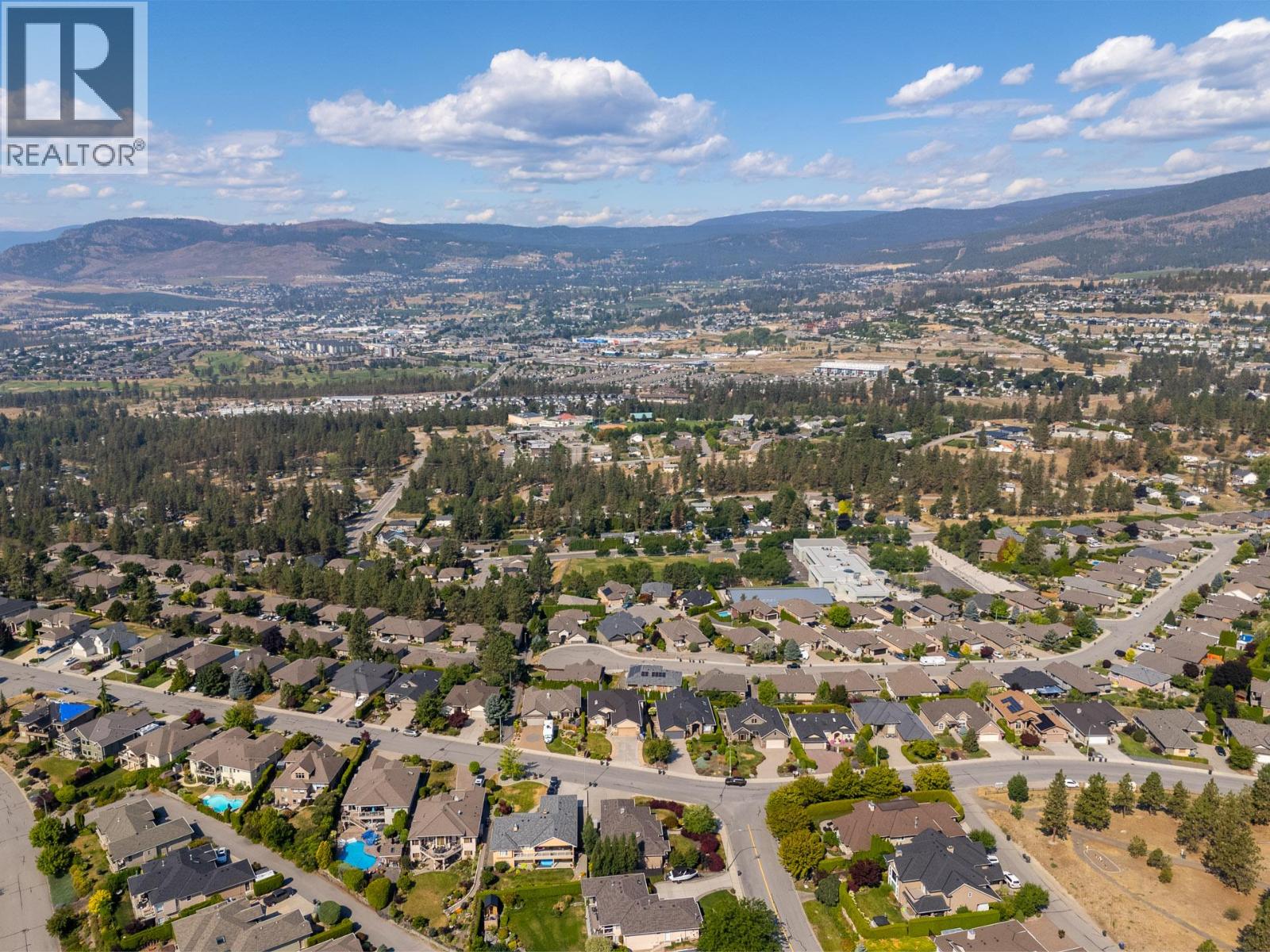 1635 Gregory Road, West Kelowna