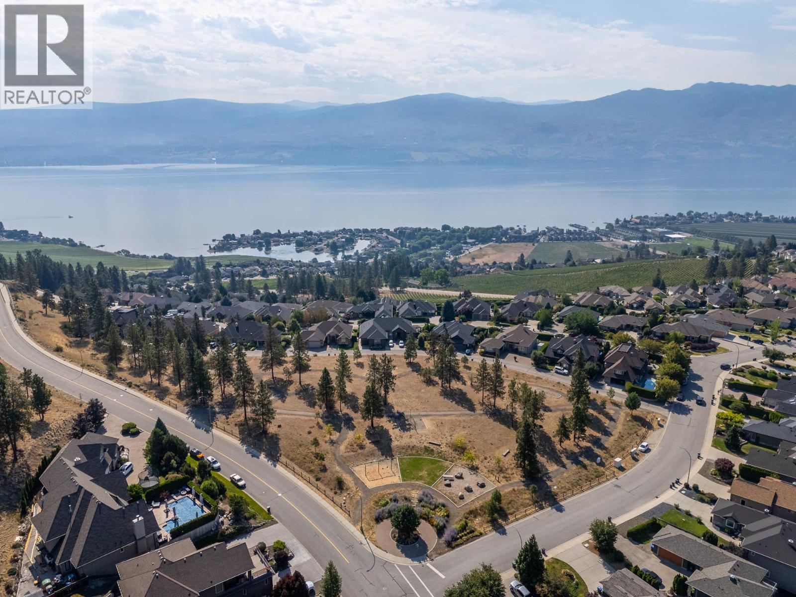 1635 Gregory Road, West Kelowna