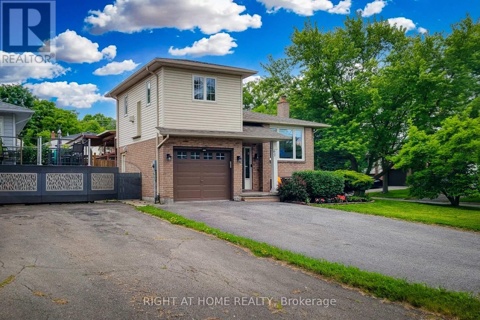 62 HAZEL STREET - 4