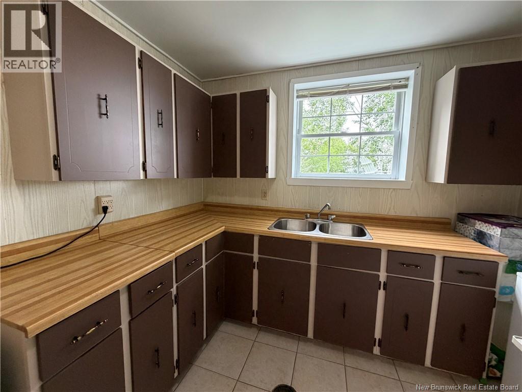 25 McNeish Road - 36