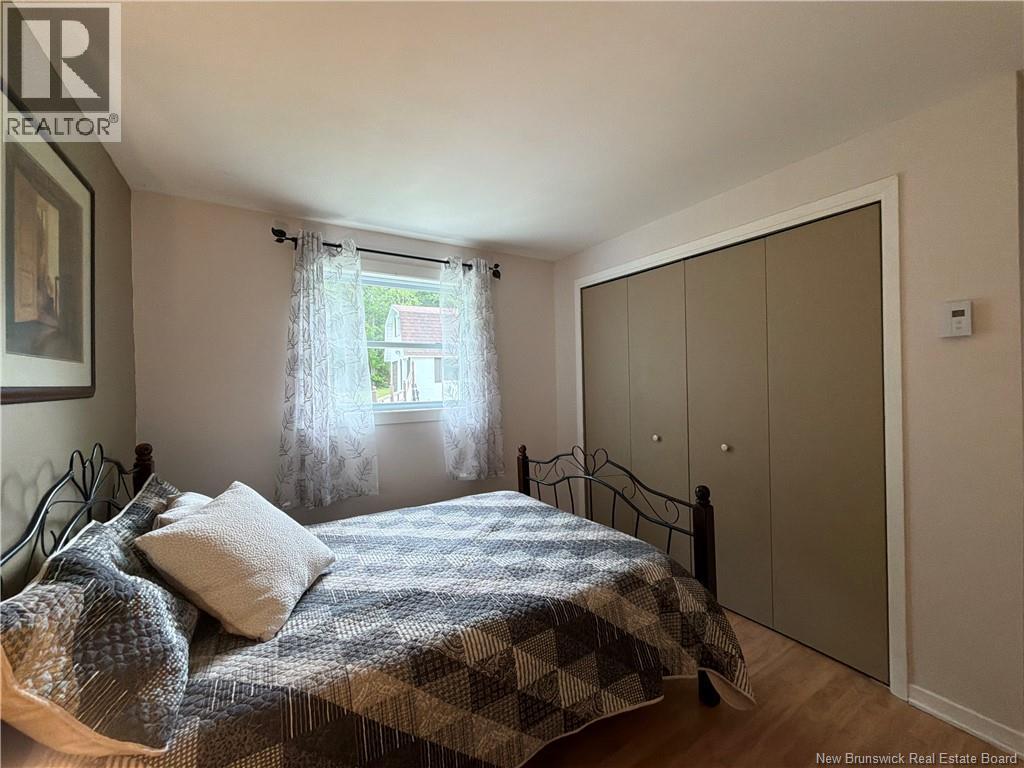 25 McNeish Road - 29