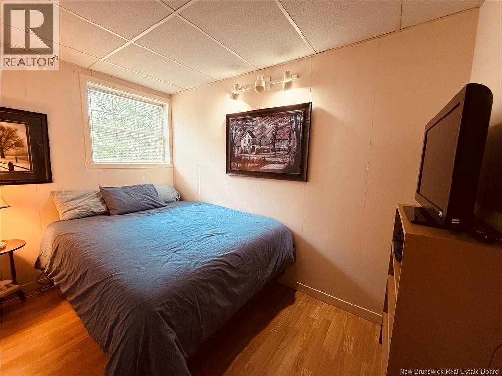 25 McNeish Road - 33
