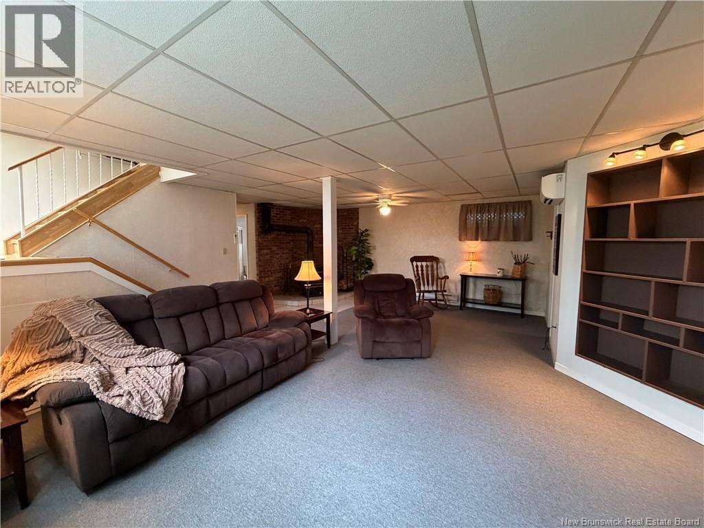 25 McNeish Road - 39