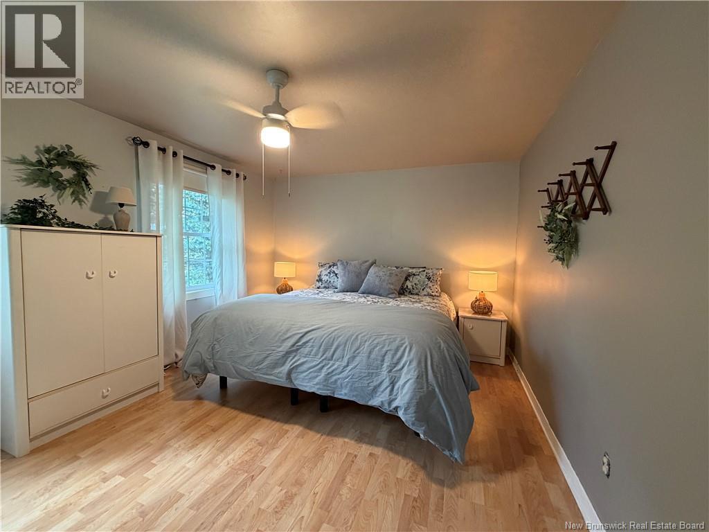 25 McNeish Road - 25