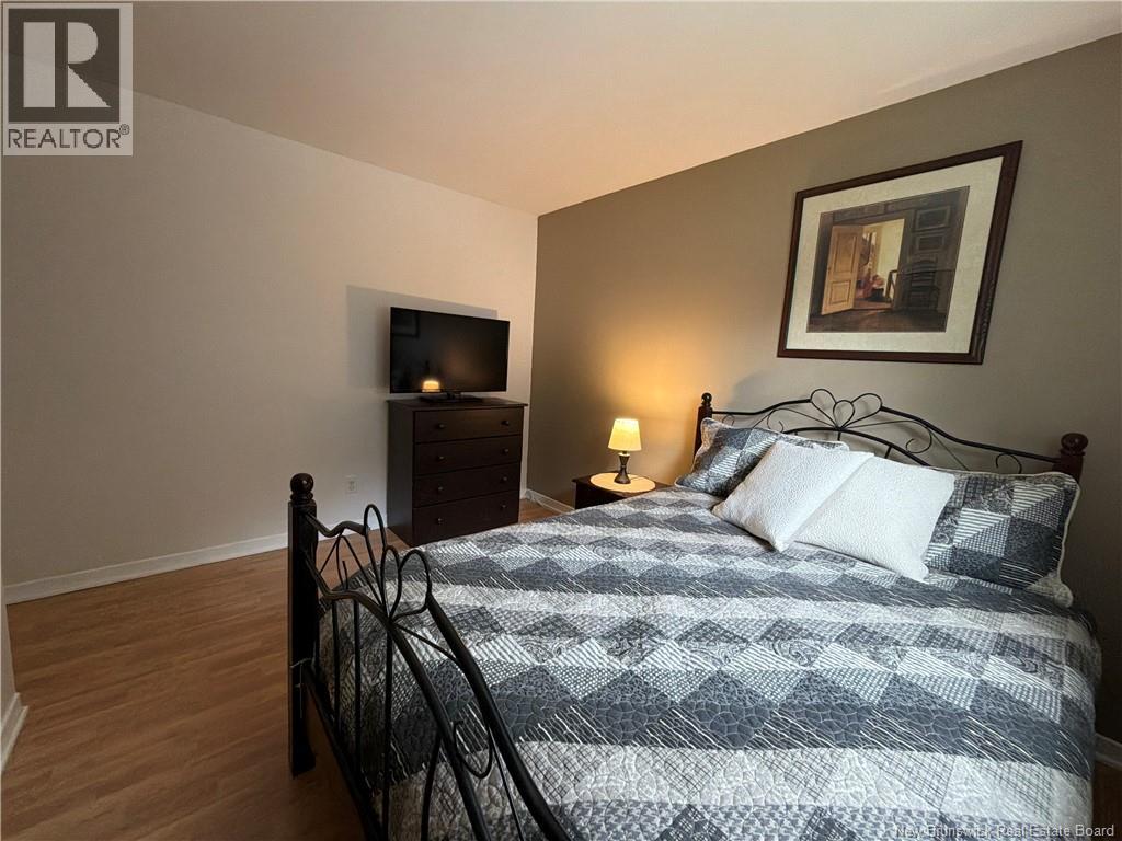 25 McNeish Road - 28