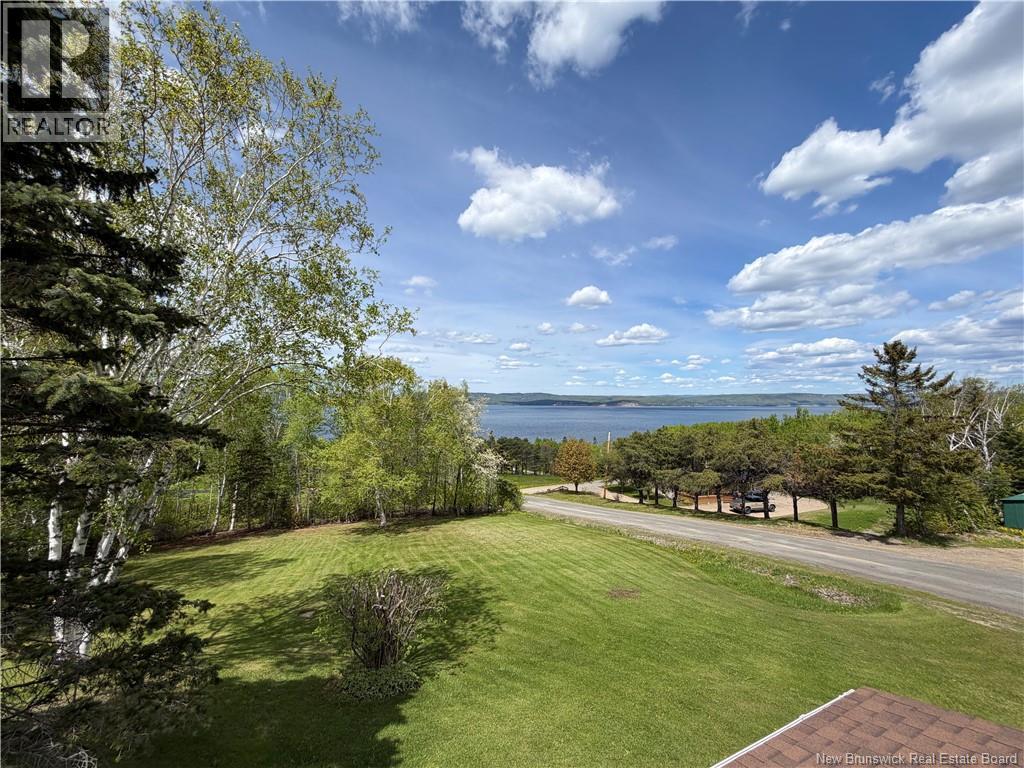 25 McNeish Road - 50