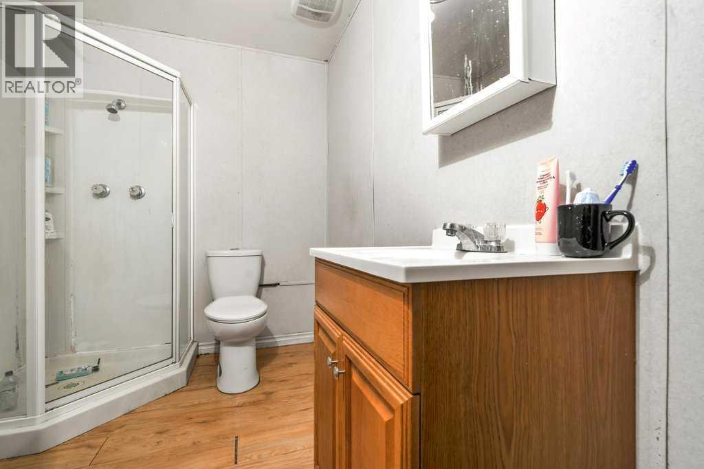 480 Hilton Crescent  NE - Image 13