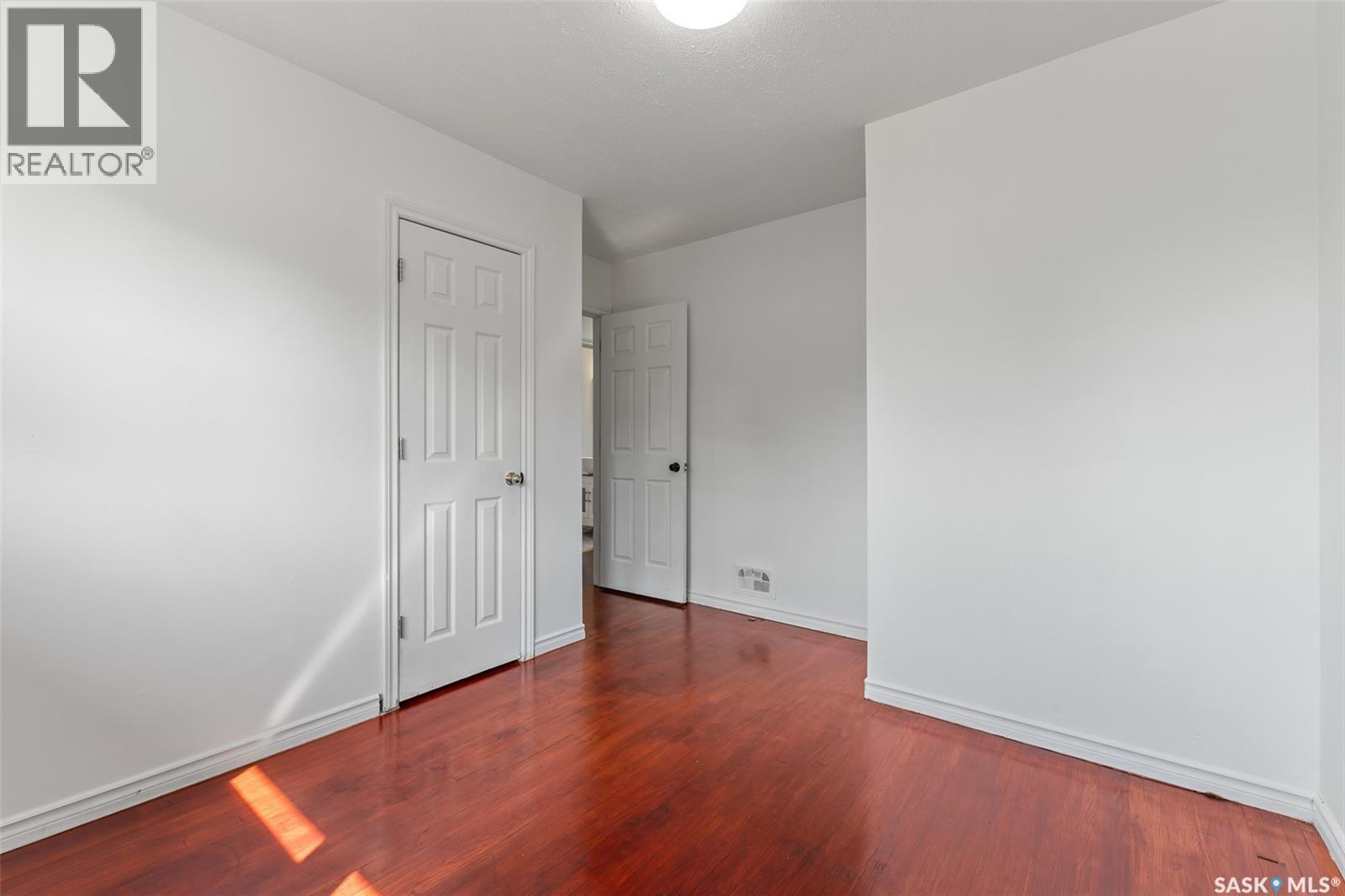1300 Aberdeen STREET - 13