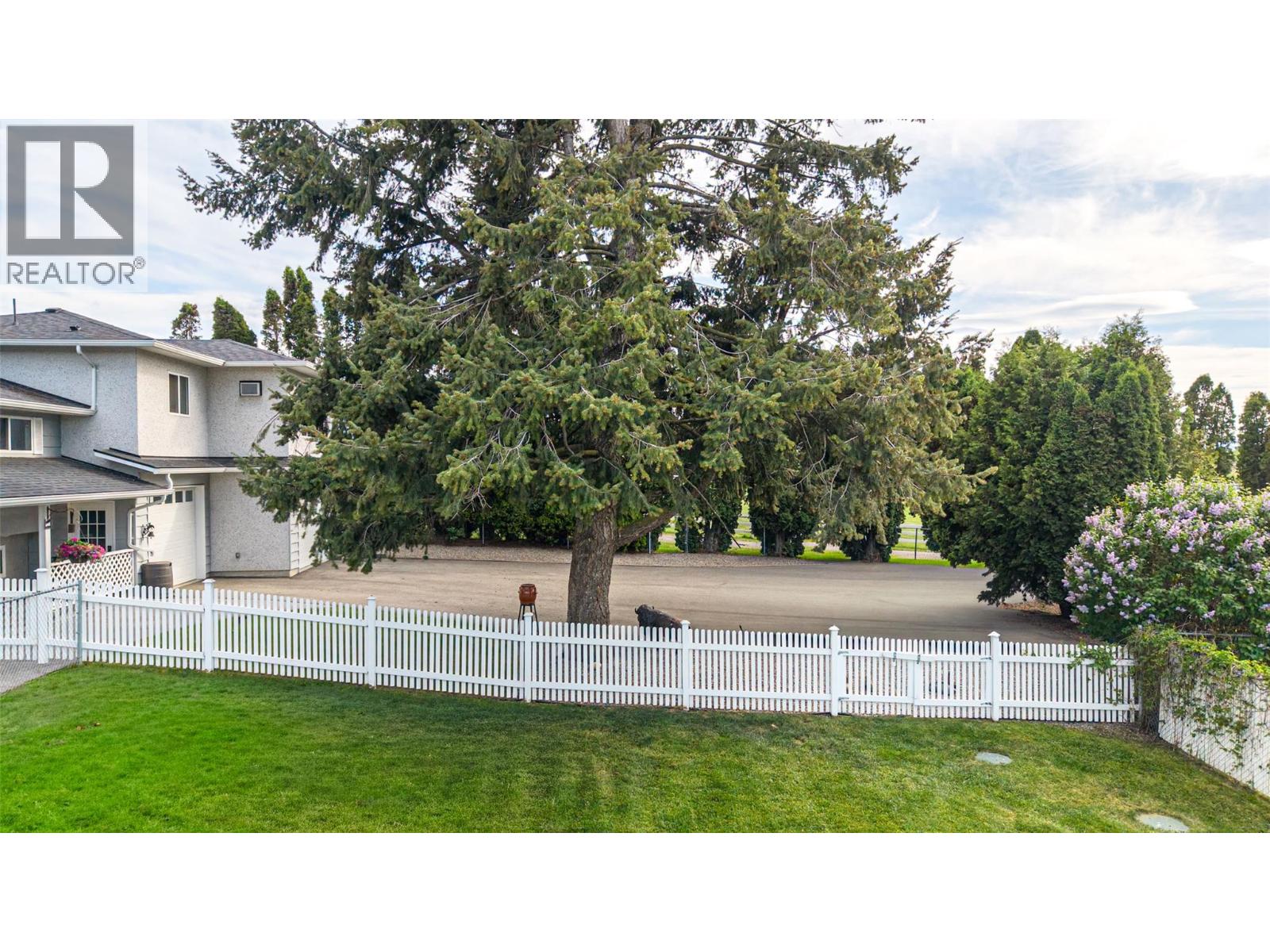  201 Mail Road, Kelowna