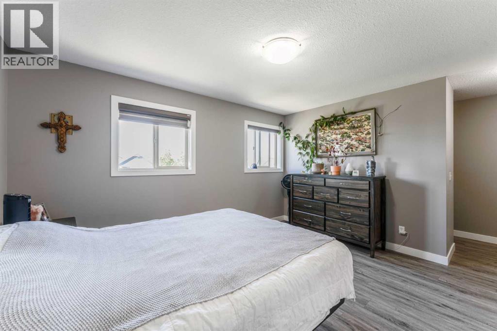 222 Bayside Point SW - Image 17