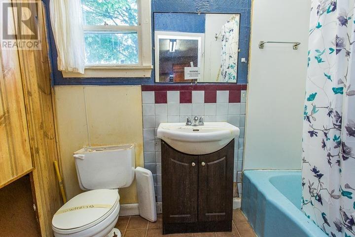 196 Federation ST S - Image 12