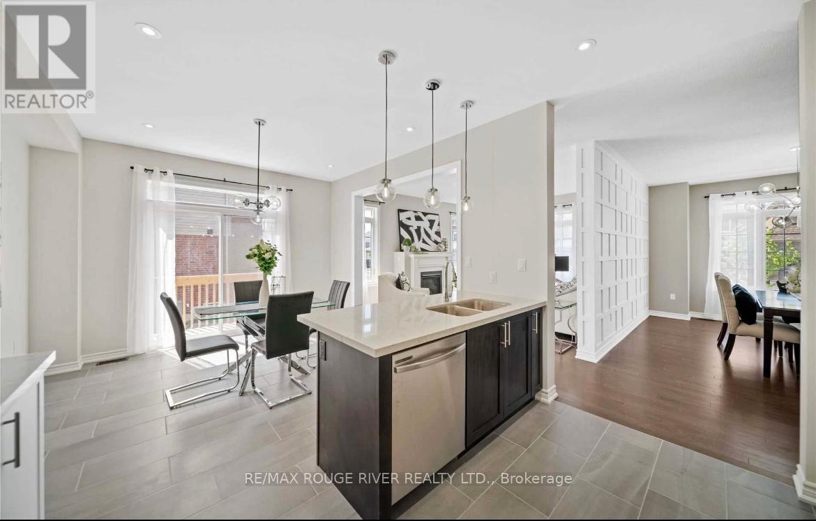 27 CROMBIE STREET - 11