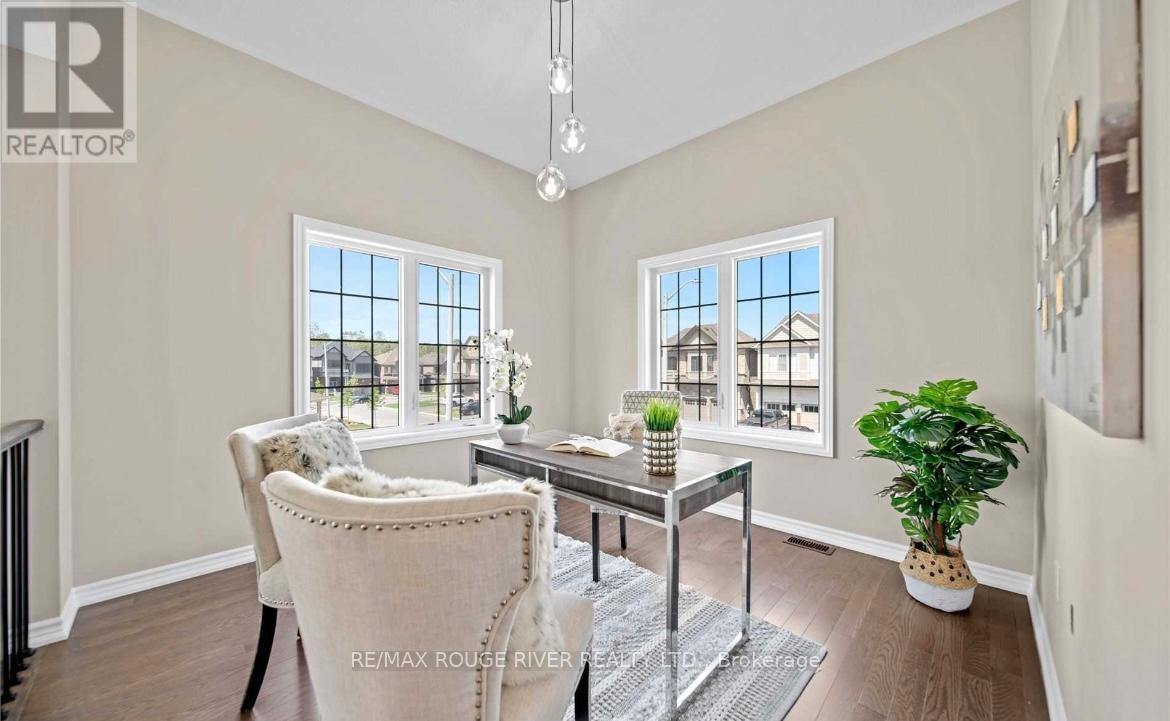 27 CROMBIE STREET - 17