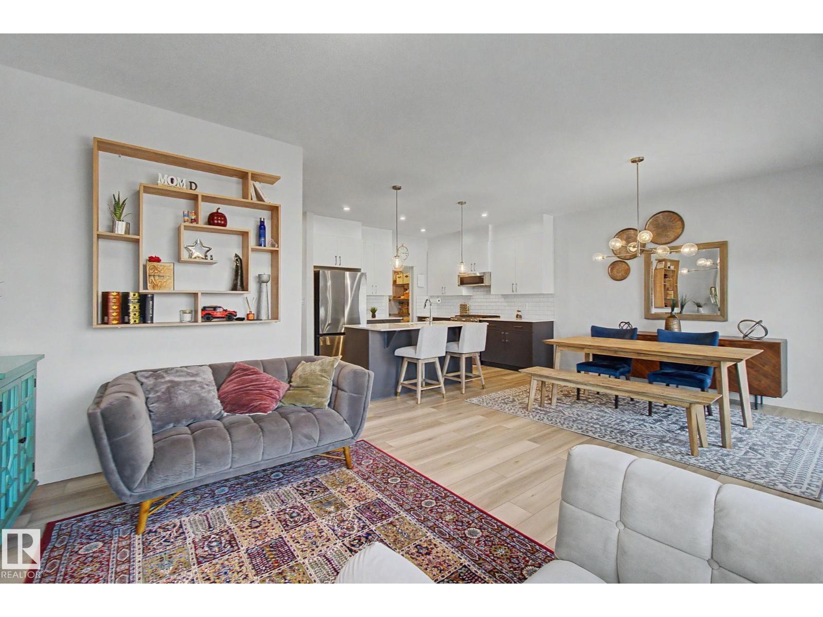 28 ROSEWOOD WY - 7