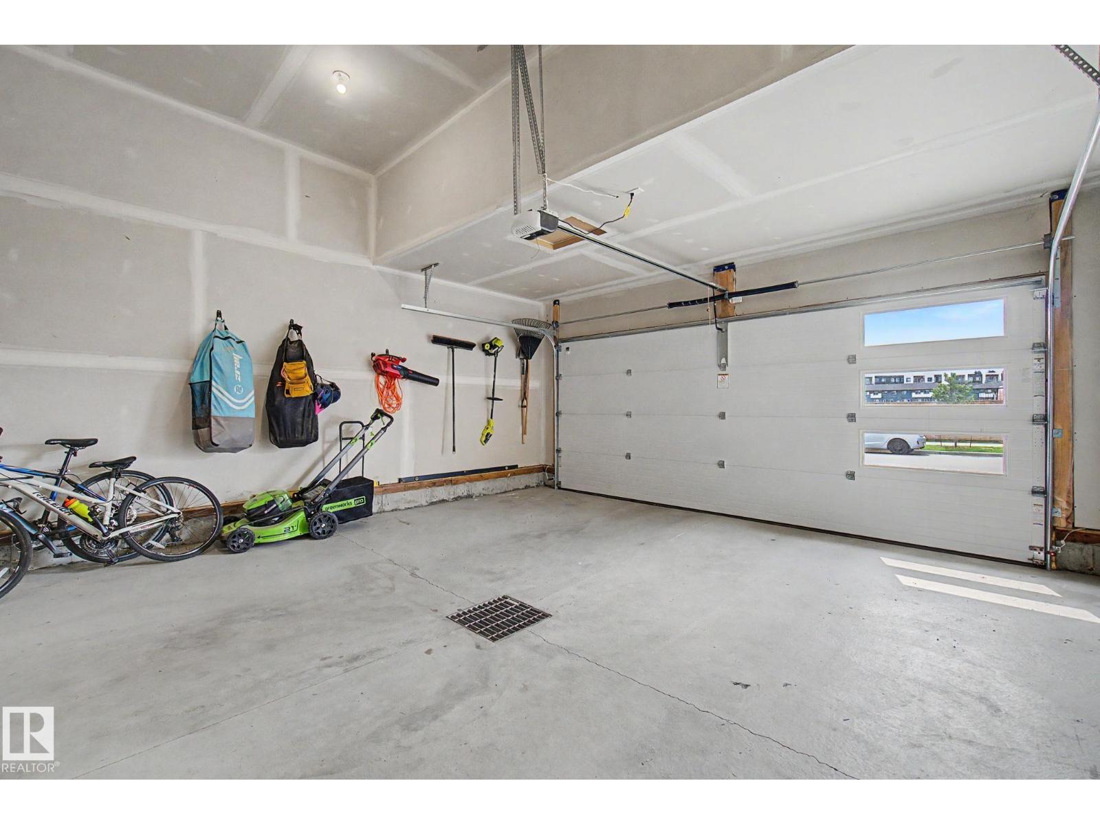 28 ROSEWOOD WY - Image 49