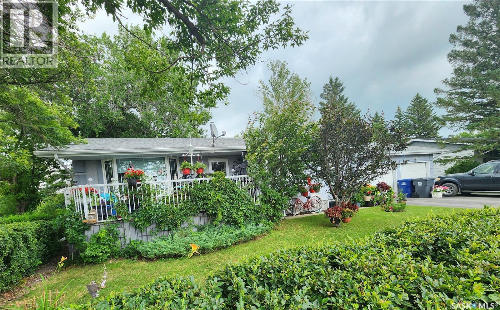 808 Assiniboia AVENUE, Stoughton — photo 2