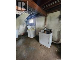 215 Menzies Street, North Portal, SK S0C1W0 Photo 17