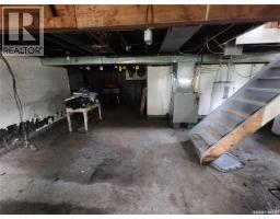 215 Menzies Street, North Portal, SK S0C1W0 Photo 16