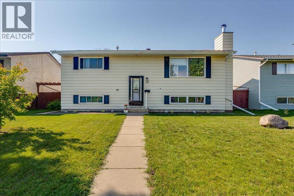 43 Oak Street - 1