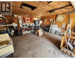 215 Menzies Street, North Portal, SK S0C1W0 Photo 22