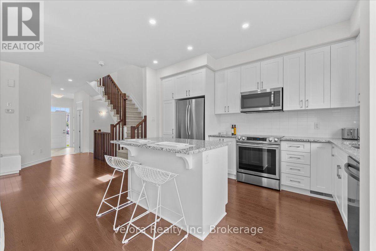 518 VIVERA PLACE - 11