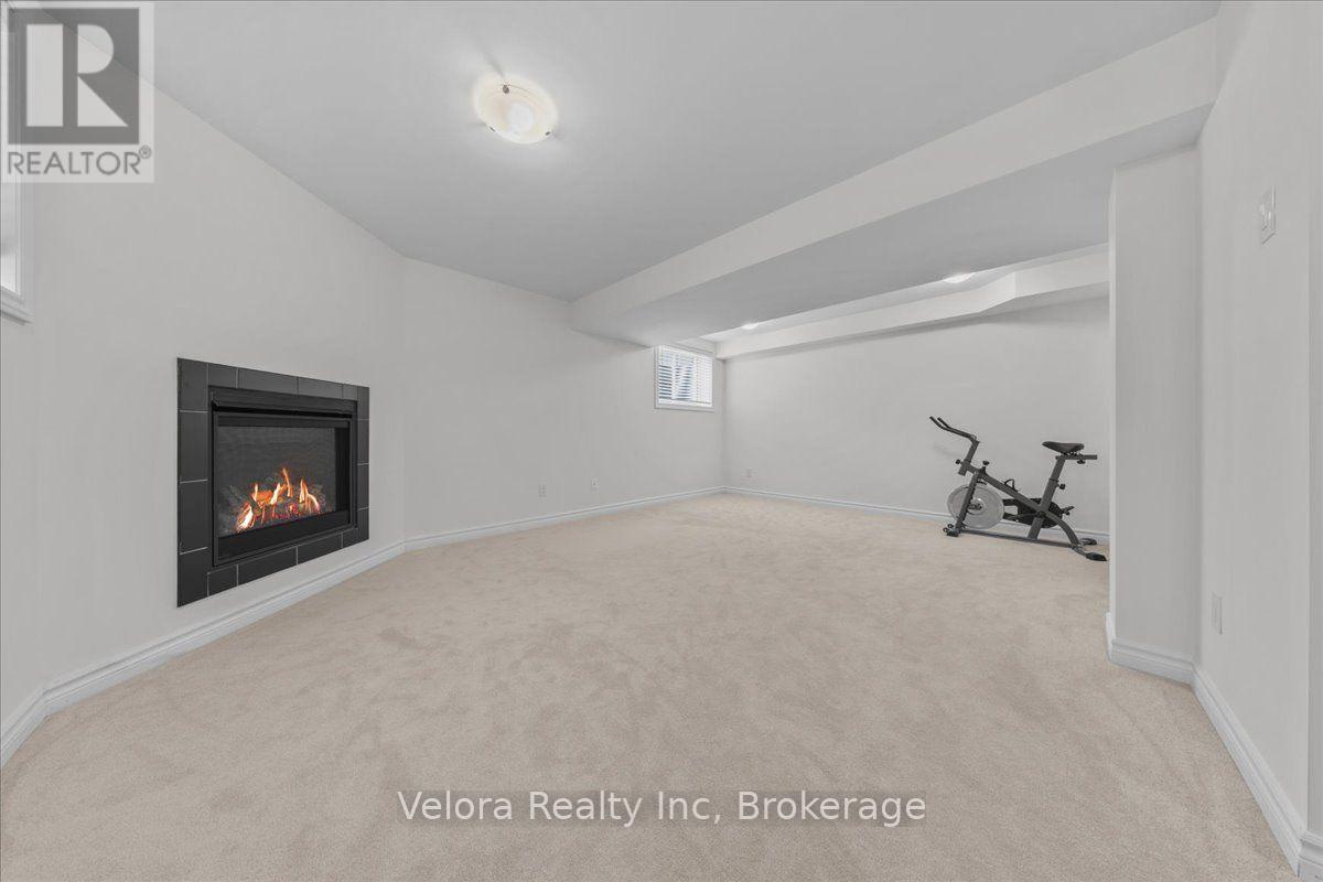 3 Bed, 3 Bath House for Sale in Ottawa – 518 VIVERA PLACE, Ottawa – MLS# X13627098 - Image 30