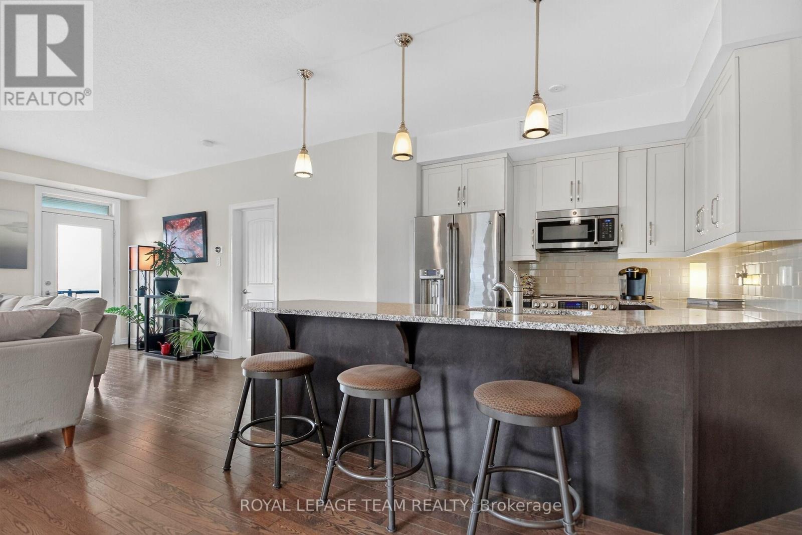 2 Bed, 2 Bath Apartment for Sale in Ottawa – 304 – 170 GUELPH PRIVATE, Ottawa – MLS# X13627138 - Image 8