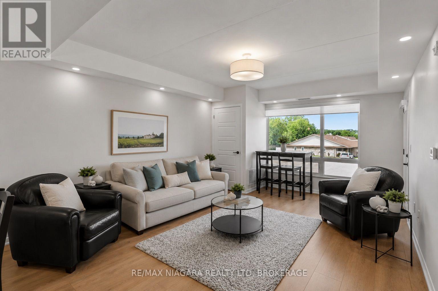 #206 3998 VICTORIA AVENUE - Image 5