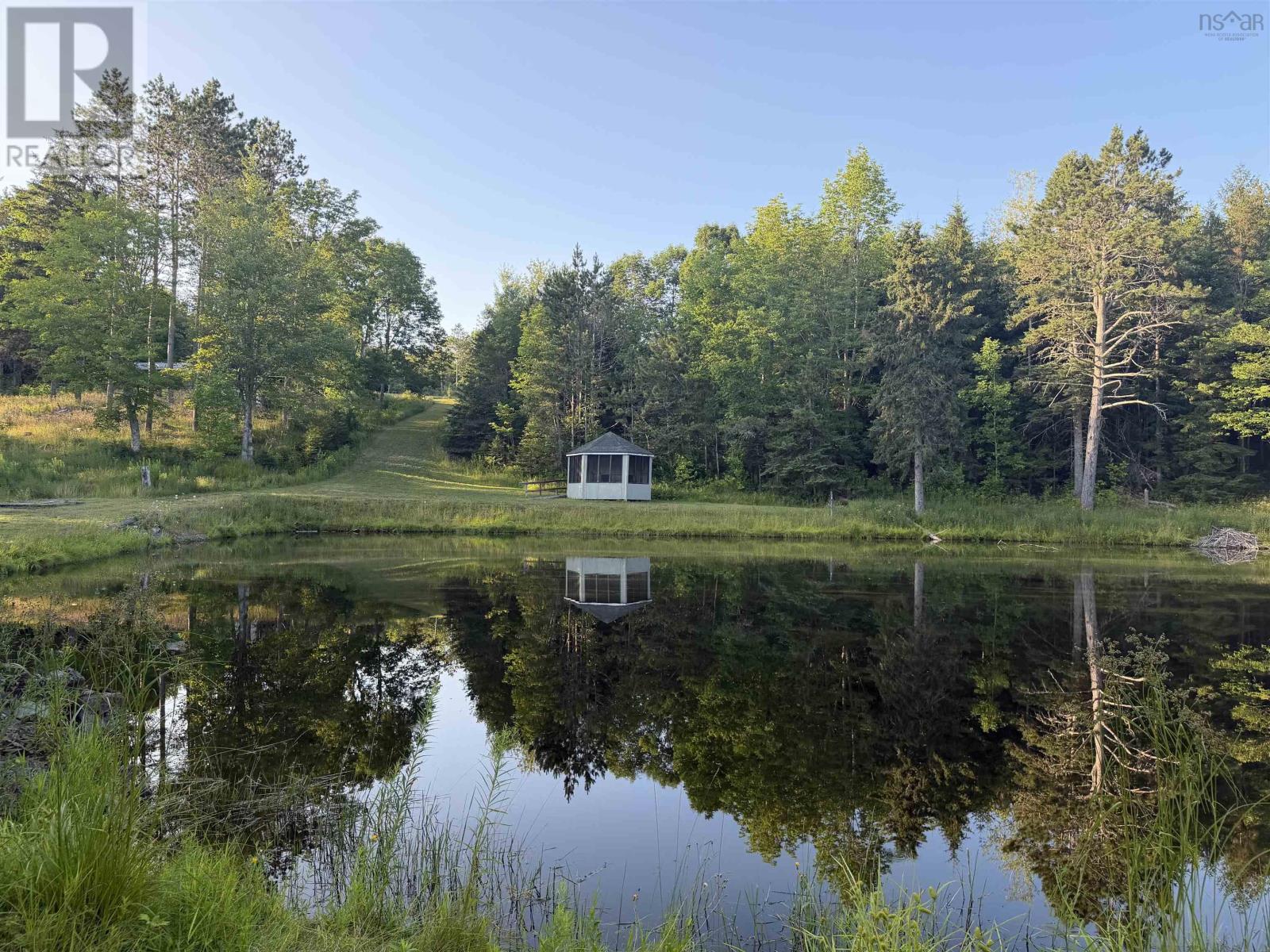 Property 41 of 48 of 1480 Gairloch Road