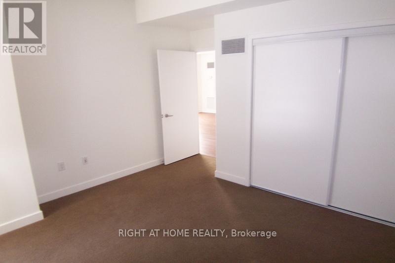 #310 25 CAPREOL COURT - Image 33