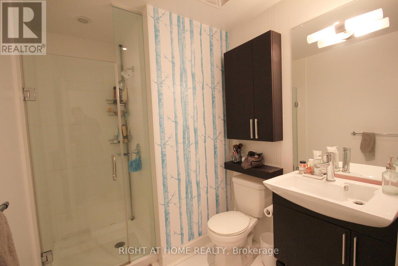 #310 25 CAPREOL COURT - 4