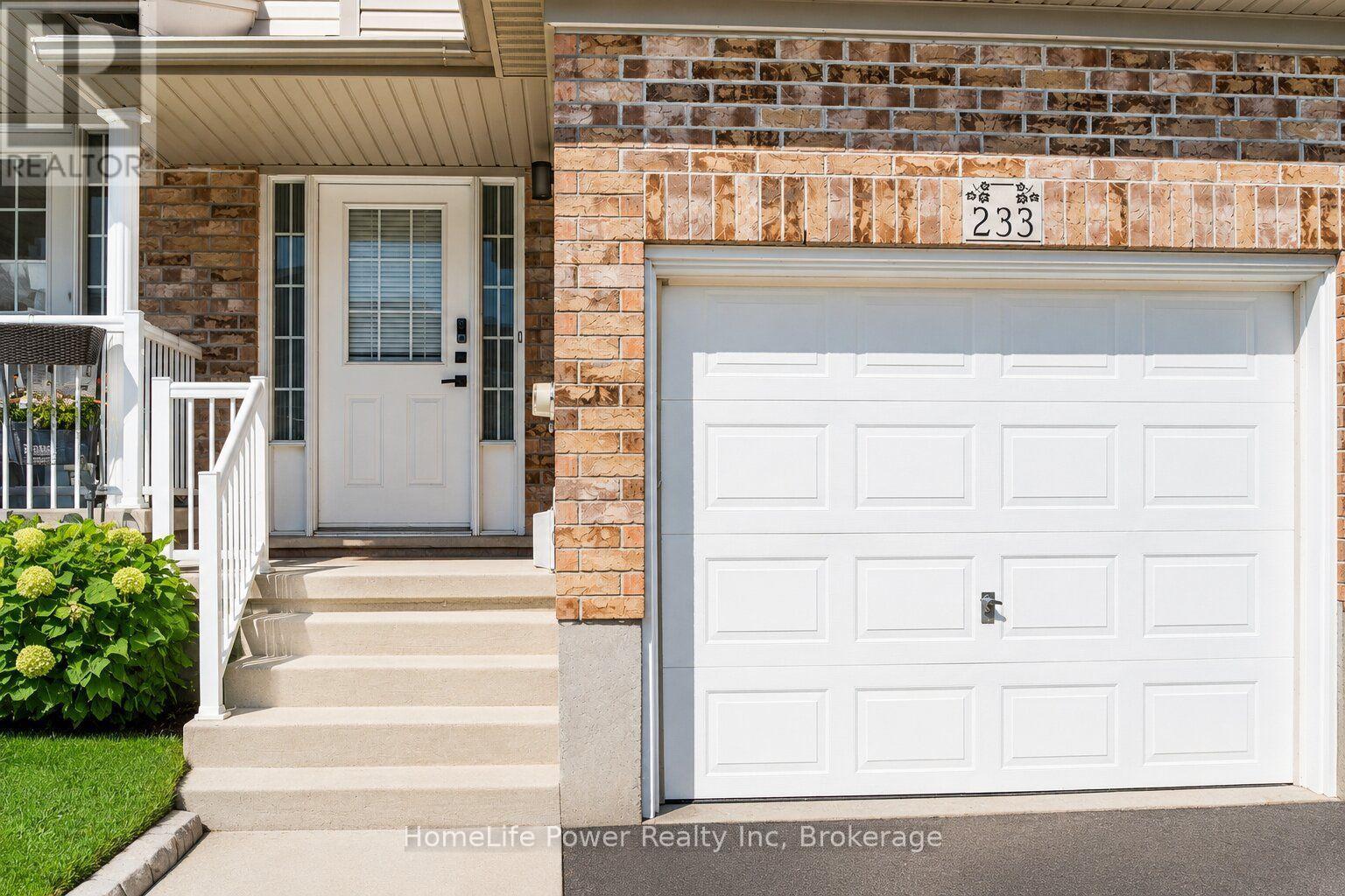 233 RED CLOVER COURT — photo 3