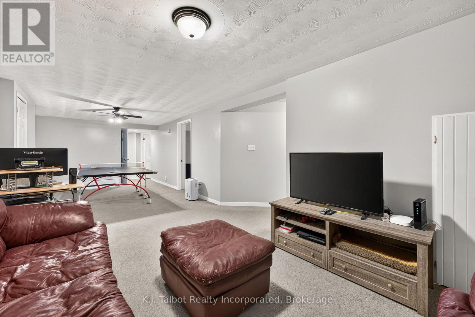 85 PICTON STREET W - 20