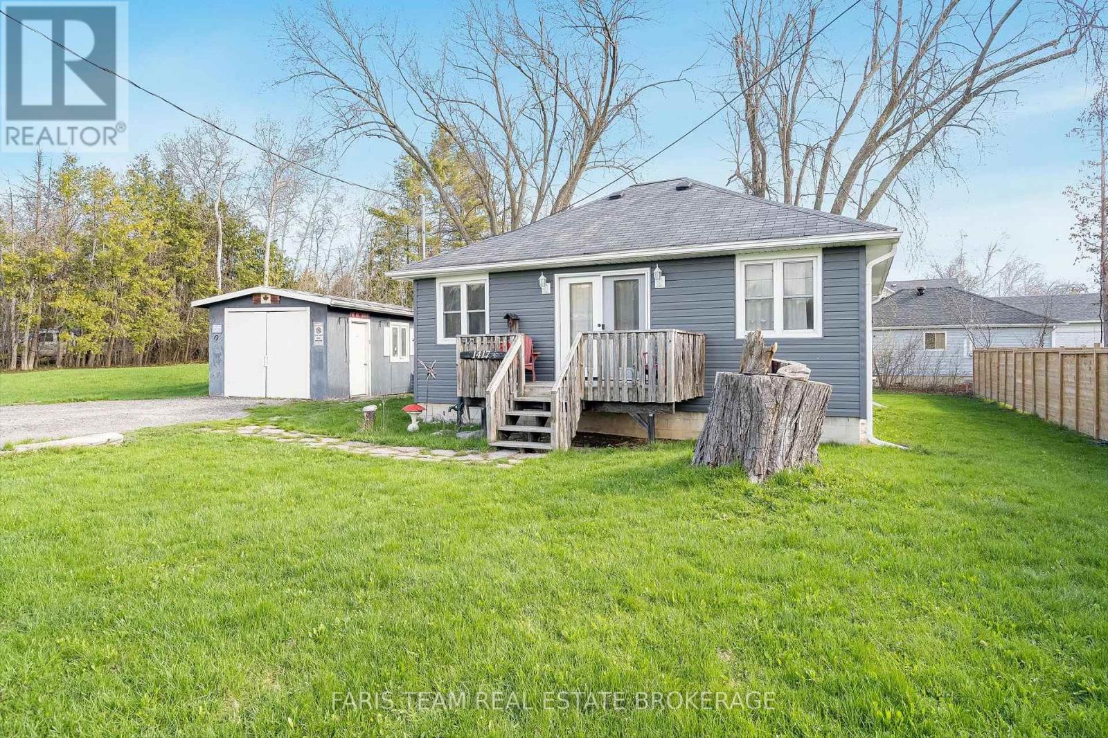 1417 MAPLE WAY - 2