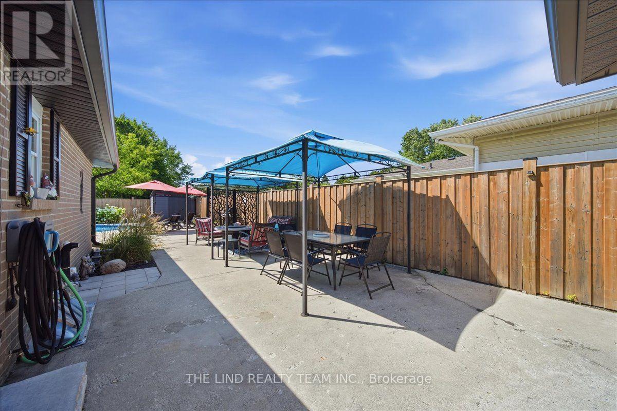 163 ORCHARD HEIGHTS BOULEVARD - 35