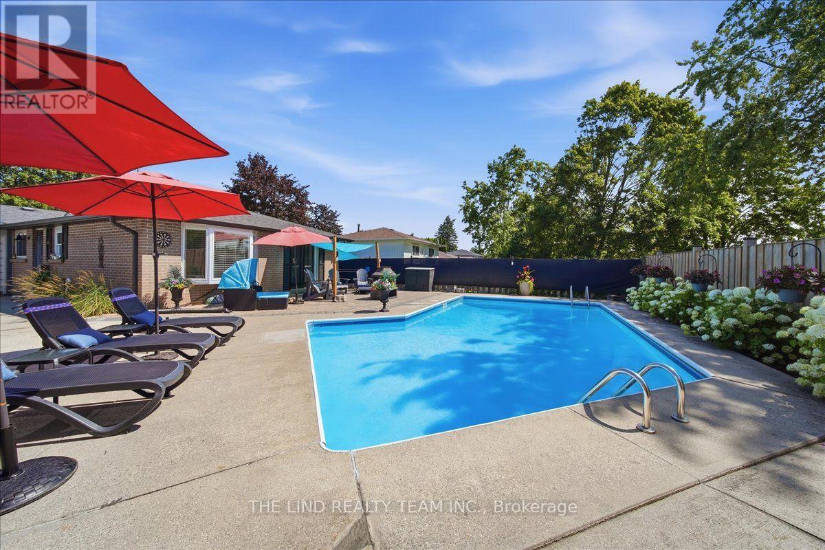 163 ORCHARD HEIGHTS BOULEVARD - 40